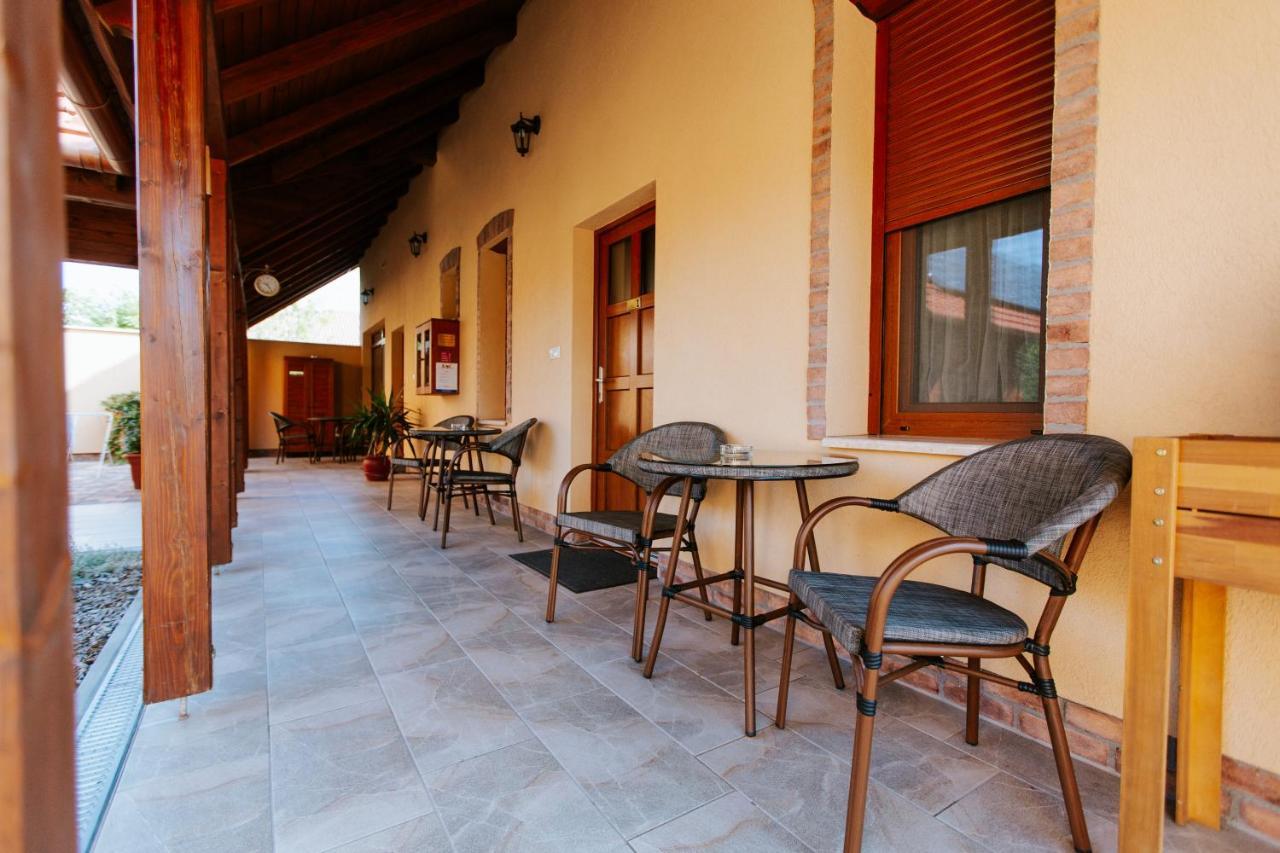 Nemeth Apartmanhazak Apartment Morahalom